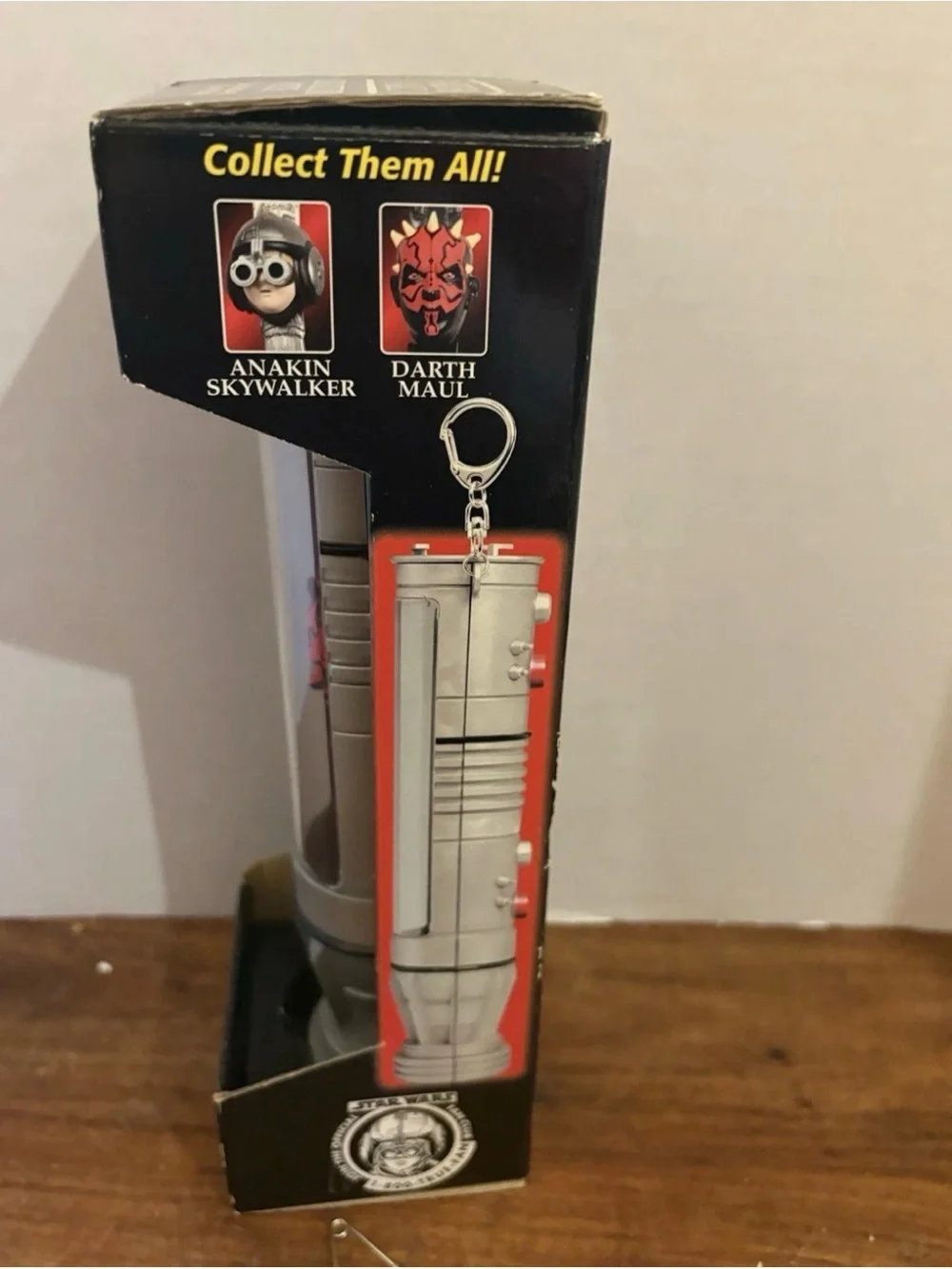 Star Wars Episode I Darth Maul Collector Watch Lightsaber Display Case 1999